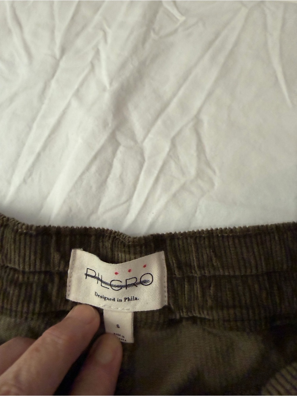 PILCRO Izzie Relaxed Corduroy Pull-On Barrel Pants Olive Stripe S - Picture 10 of 16